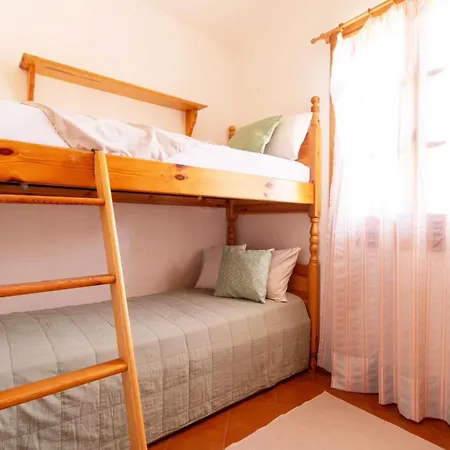 Casa vacanze Golden Nest, 300 Mt From The *