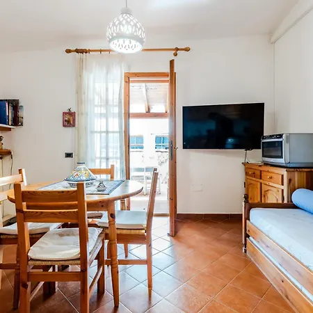 Golden Nest, 300 Mt From The Solanas (Cagliari)