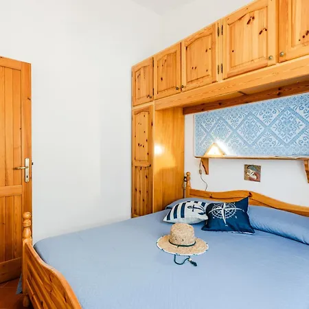 Golden Nest, 300 Mt From The