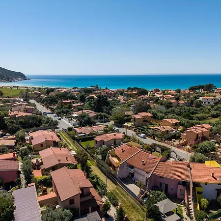 Golden Nest, 300 Mt From The * Solanas (Cagliari)