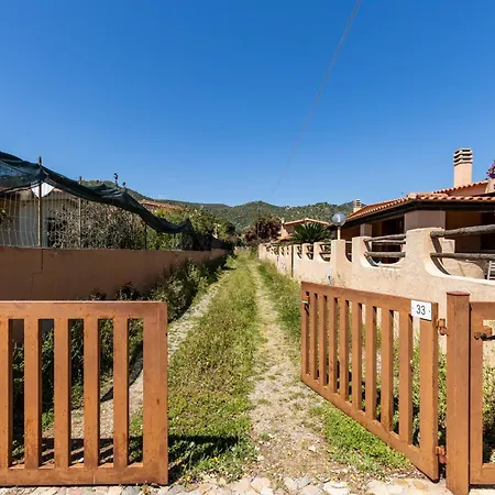 Сasa de vacaciones Golden Nest, 300 Mt From The Solanas (Cagliari)